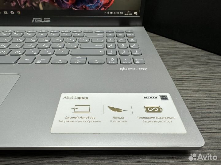 Как новый 2021 Asus IPS Ryzen 3 3200U 8Gb SSD 256