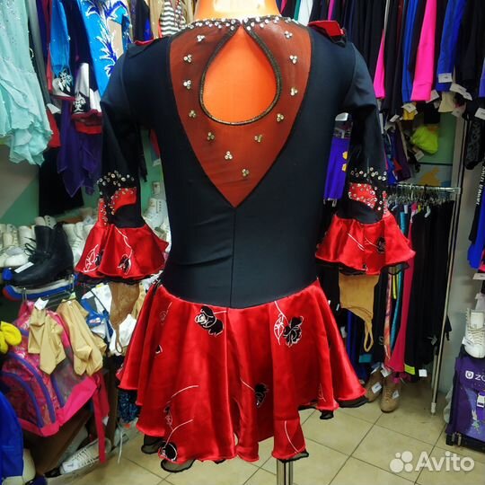 Платье для фигурного катания на рост 110-116