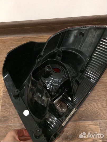 Задний левый плафон golf 6