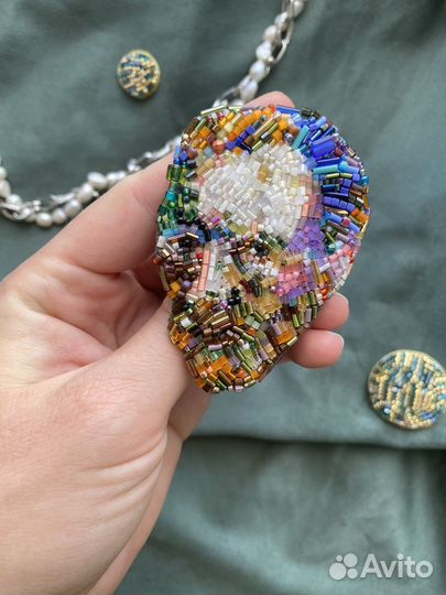 Украшение ручной работы