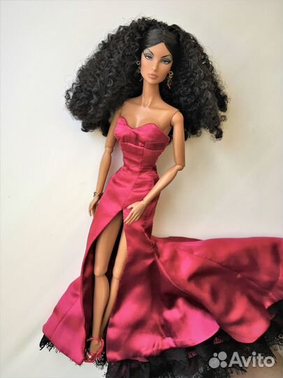 Кукла Fashion Royalty 