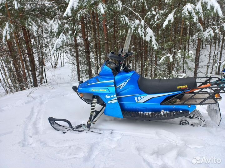 Снегоход Русич 200