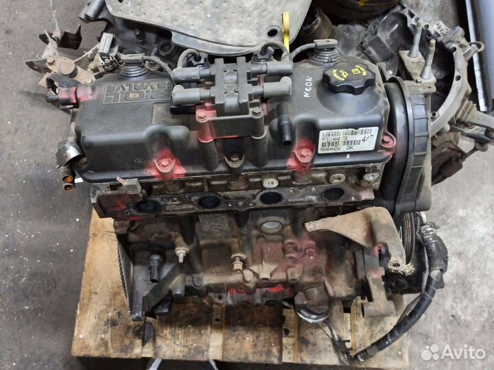 Двигатель Додж Неон 2.0