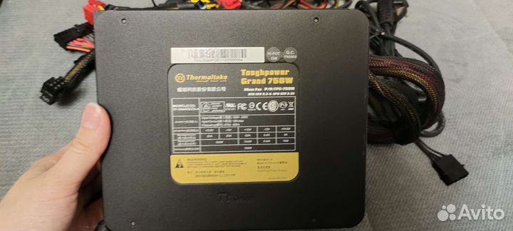 Блок питания Thermaltake ToughPower Grand750W gold