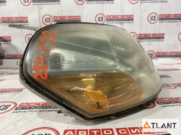 Фара правая toyota mark II