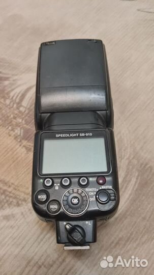 Вспышка Nikon Speedlite SB-910