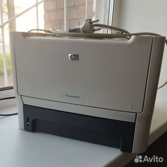 Принтер лазерный hp