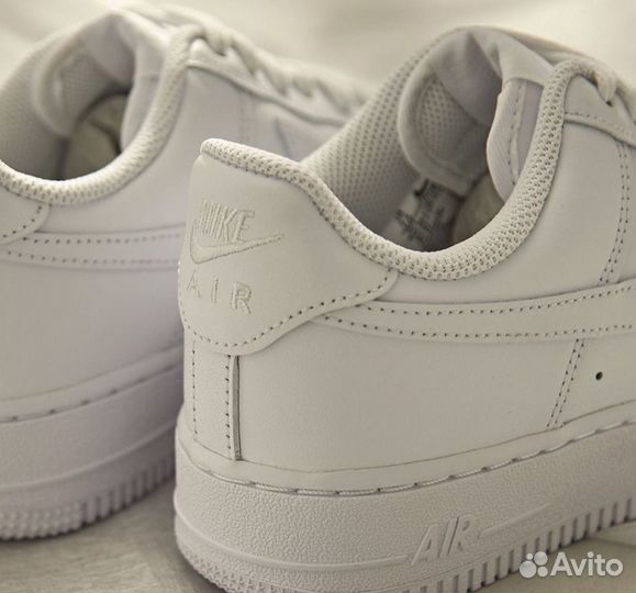 Nike Air Force 1 White