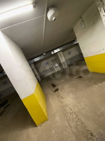 Машиноместо, 16 м²