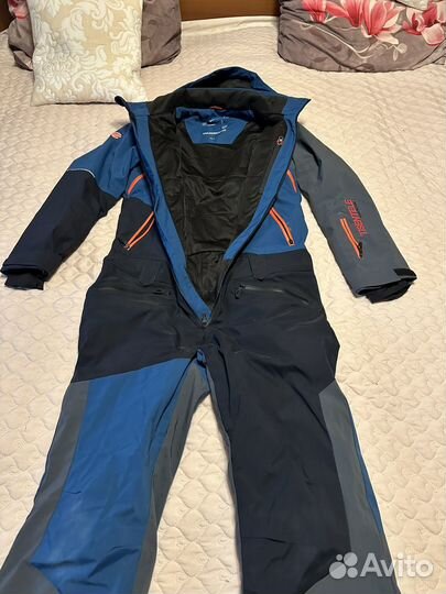 Горнолыжный комбинезон мужской