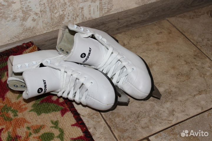 Коньки фигурные Nordway Alice размер 32