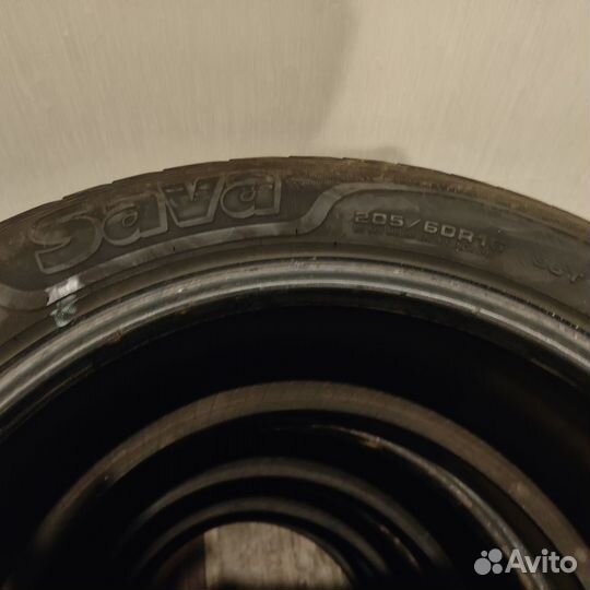 Sava Eskimo Stud 205/60 R16 96T