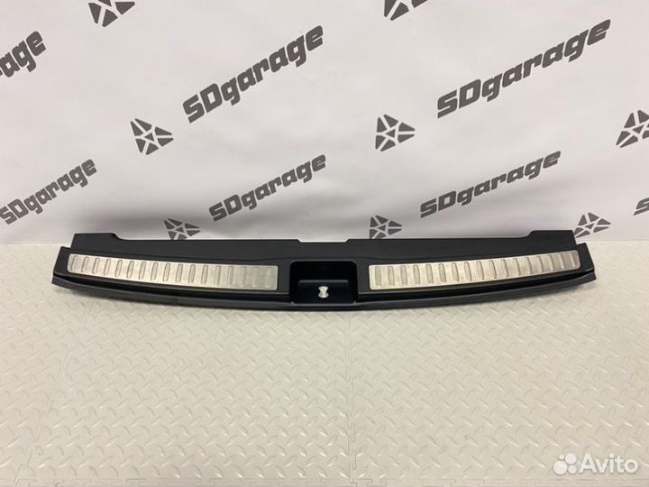 Обшивка багажника задняя Mercedes Gle W166 3.5