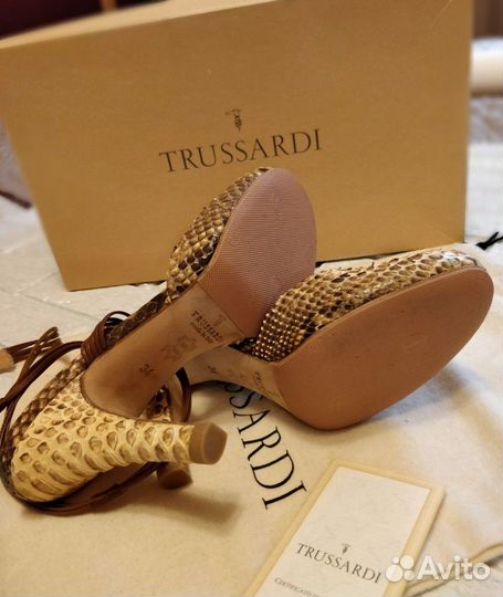 Босоножки Trussardi на 35 размер