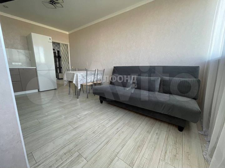 1-к. квартира, 35 м², 8/10 эт.