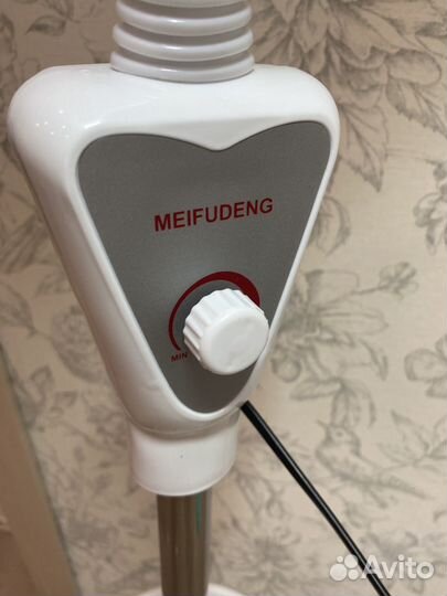 Косметологическая лампа-лупа с регул. яркости