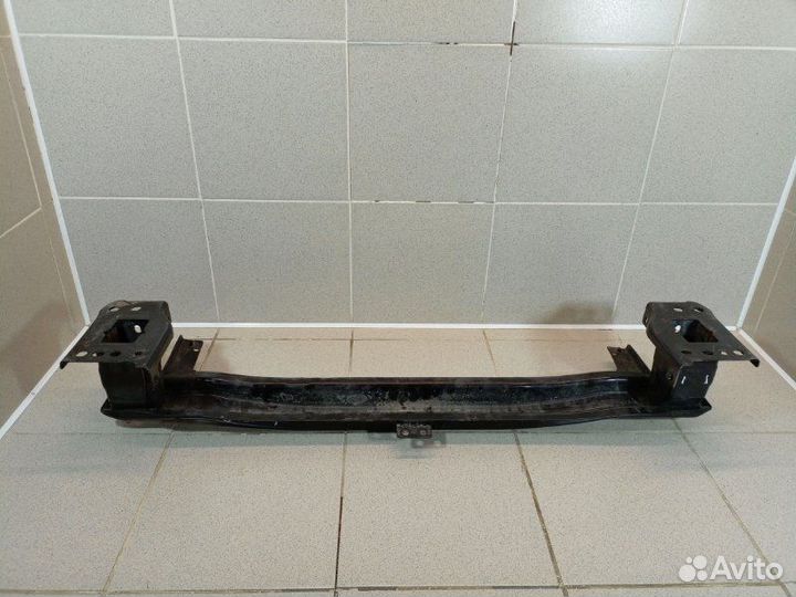 Усилитель переднего бампера Volkswagen Tiguan 2