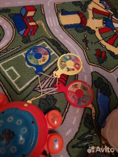 Музыкальный жук, сказочник с дисками