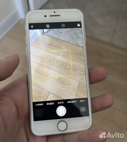 iPhone 8, 64 ГБ