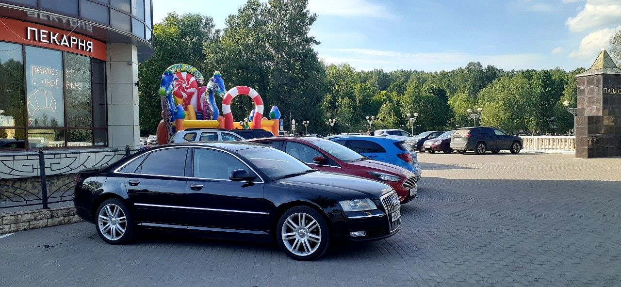 Audi A8: фото владельца