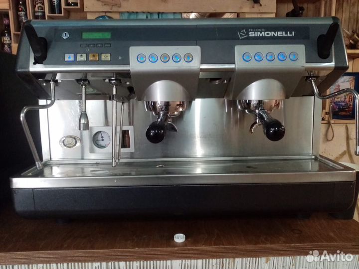 Кофемашина nuova simonelli aurelia 2GR