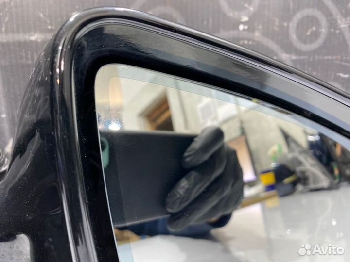 Зеркало правое Audi A6 C6 AUK 2006