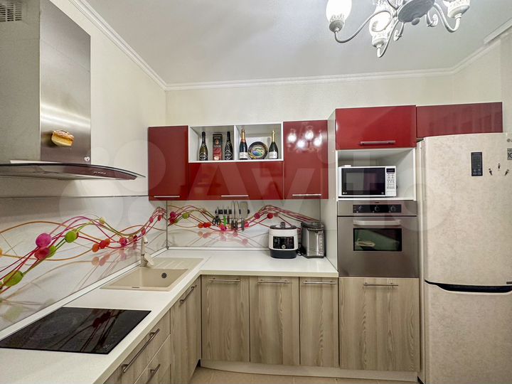 2-к. квартира, 53,7 м², 1/3 эт.