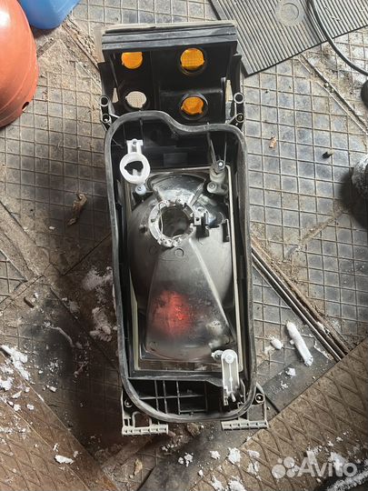 Фары на Scania