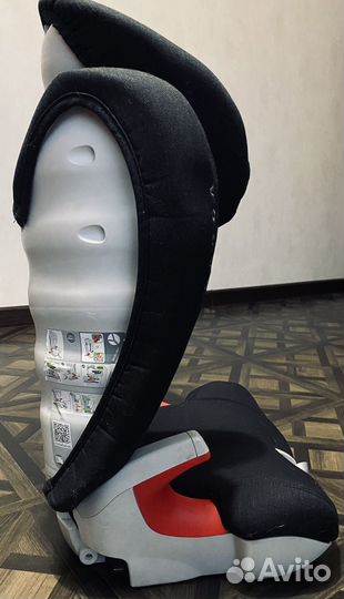 Автомобильное кресло Volvo