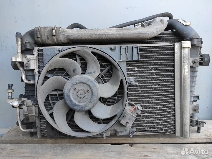 Кассета радиаторов OPC Z20LEH на Opel Astra H