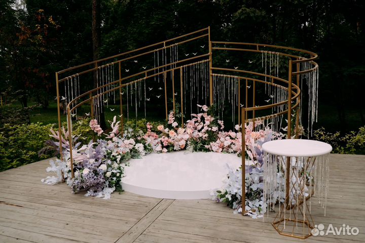 Аренда свадебной арки на сутки
