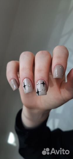 Маникюр коррекция ногтей