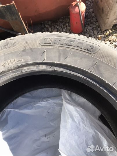 Tigar SUV Ice 215/65 R17