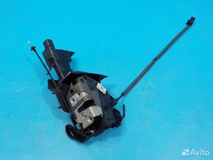 Замок двери передней левой Ford Focus 3 2011-2019