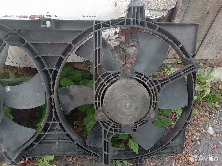 Дифузор с вентиляторами на nissan primera р12 2.0