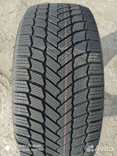 Michelin X-Ice Snow 215/60 R17