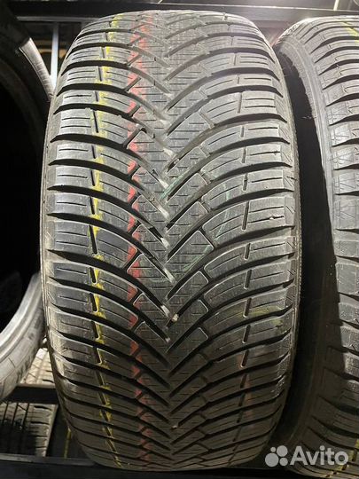 Kleber Quadraxer 2 205/45 R17 88V