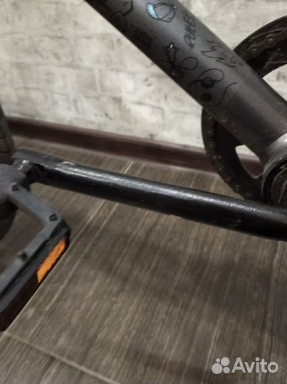 Трюковой велосипед BMX