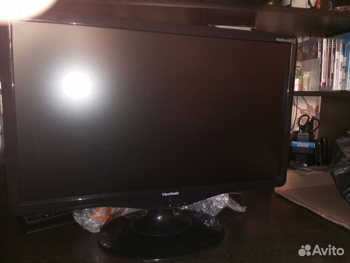 Монитор Viewsonic 22