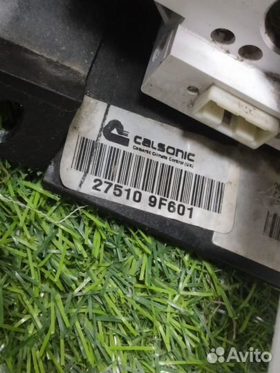 Блок управления климатической установкой Nissan