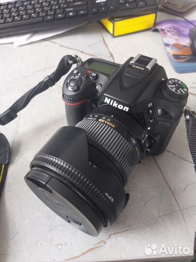 Зеркальный фотоаппарат Nikon d7100