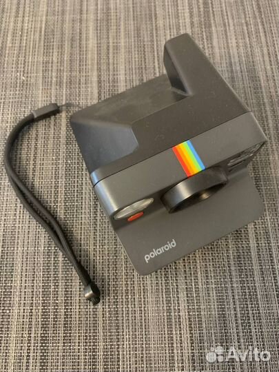 Камера Polaroid Now 2