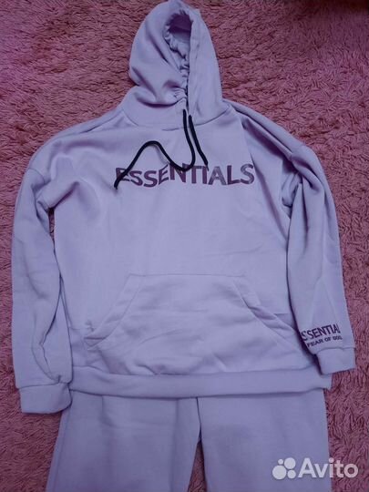 Спортивный костюм женский