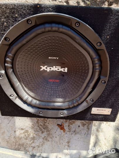 Сабвуферы и колонки