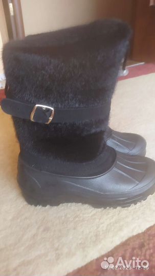 Женская обувь