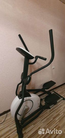 Эллиптический тренажер