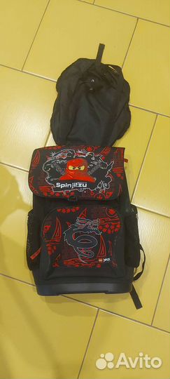 Яркий ранец легониндзяяго