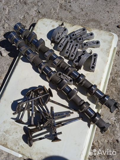 Распредвалы Фокус 1 2,0л