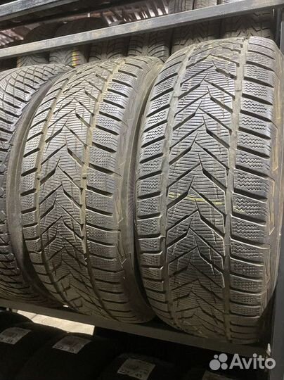 Vredestein Wintrac Xtreme S 225/55 R17 101V
