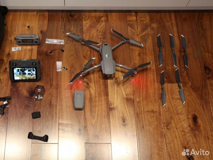 Dji mavic 2 zoom + dji SMART controller